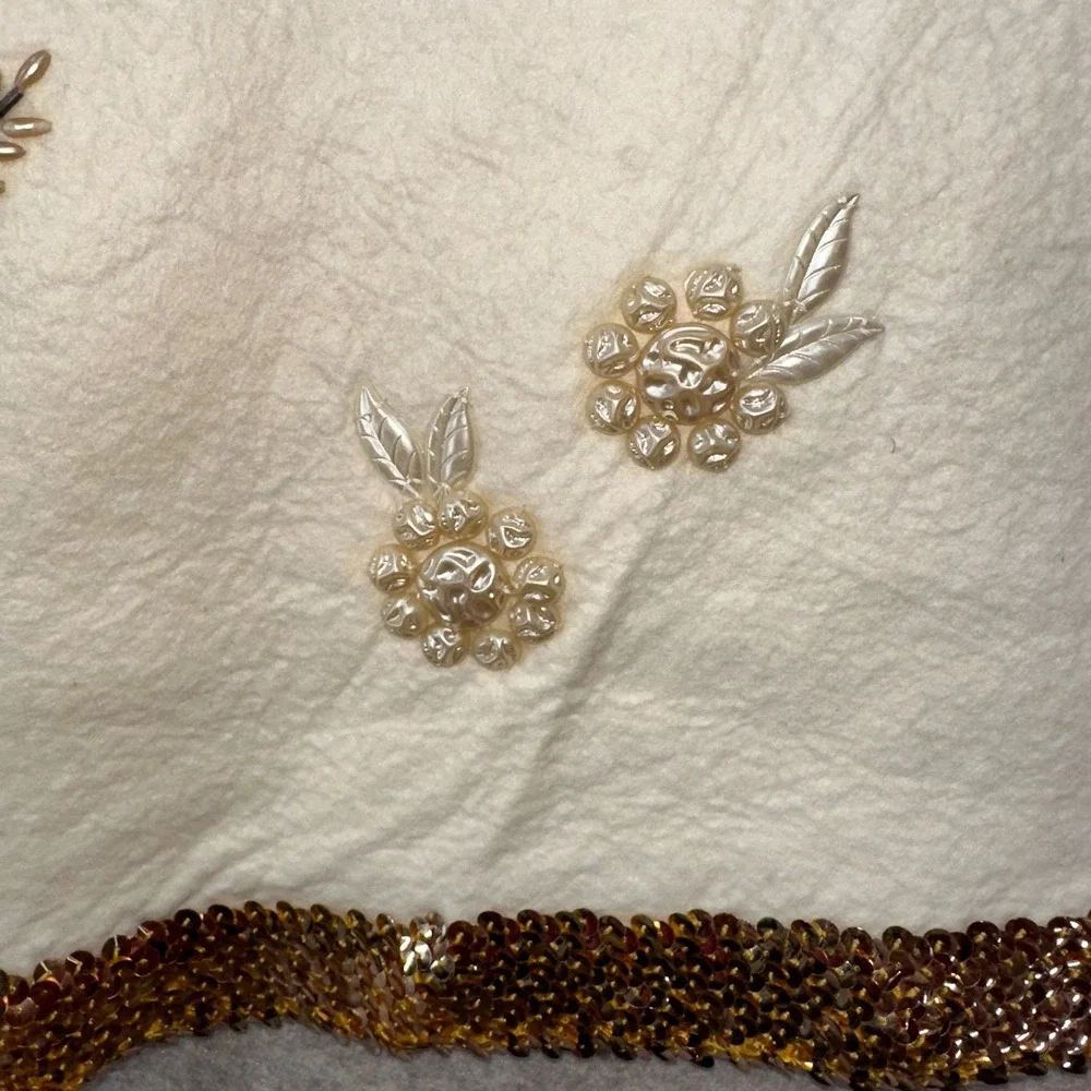 STUNNING Heavy Gold Beaded Table Ivory Large Tablecloth Topper Thick Felt Fabric